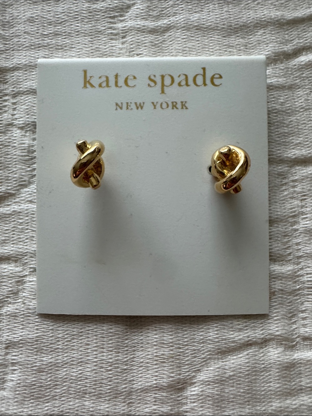 Kate Spade NWT Sailor Knot Stud Earrings - Gold, 3/8” Length
